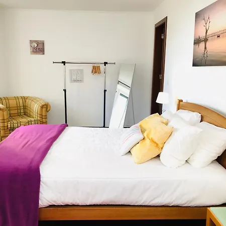 Hébergement de vacances Casa Lugar Da Ribeira Mit Dachterrasse
